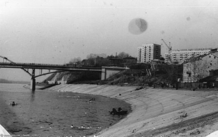 белая мост 1965.jpg